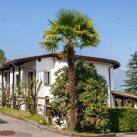 Miralago - Utoring Apt- C28 By Interhome Daire *